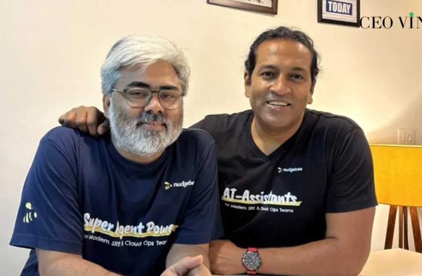 NudgeBee co-founders