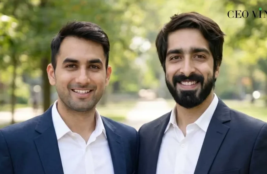 Rovia co-founders
